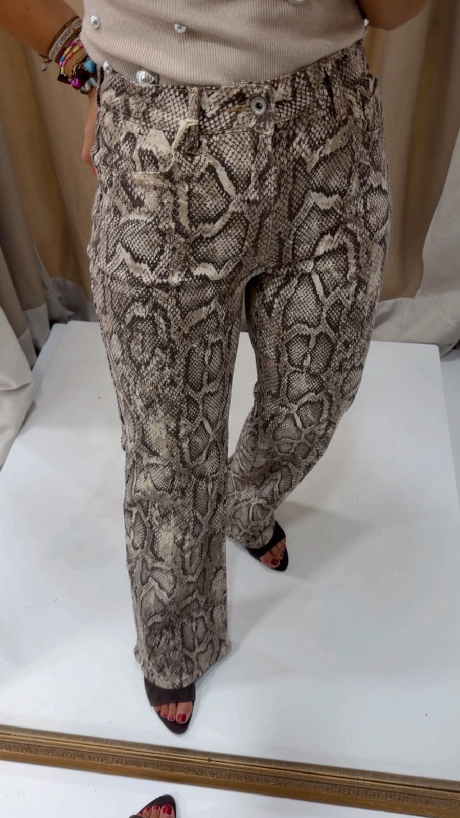 PANTALON SERPIENTE - Imagen 2