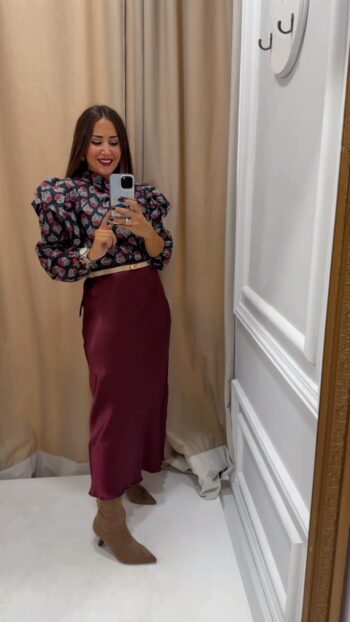 FALDA MARIA BURDEOS